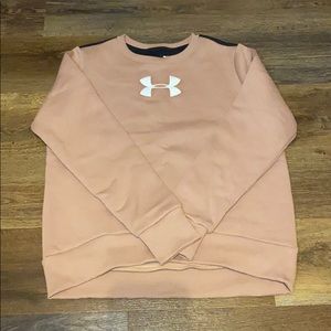Women’s Under Armour sweatshirt